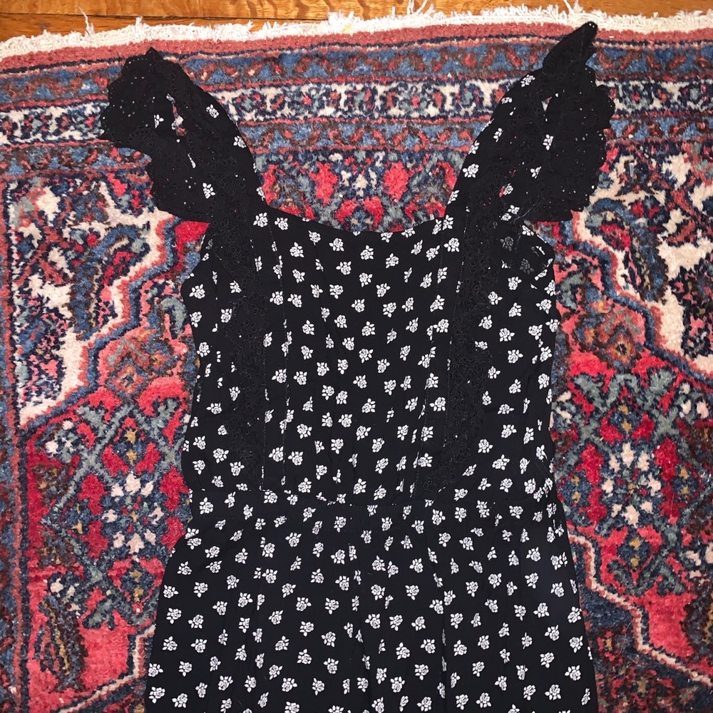 Patterned Jumpsuit - Picture 3 of 6